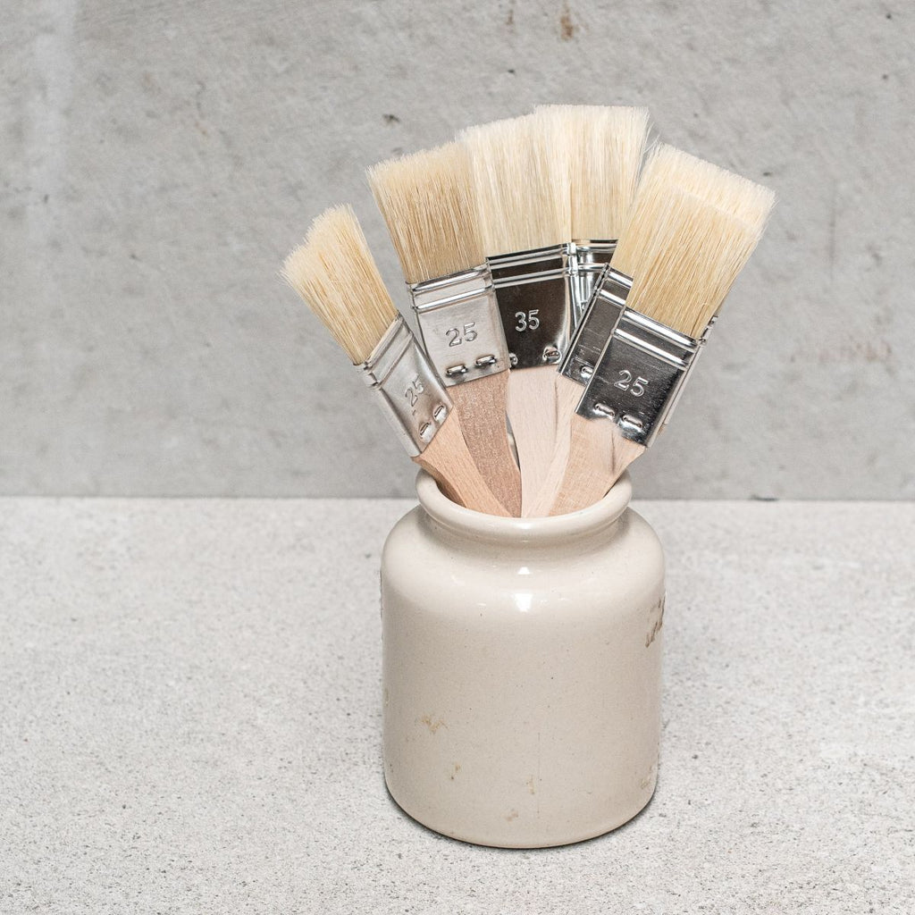 Twig and Feather pastry brush wide, made in beechwood and natural fibre