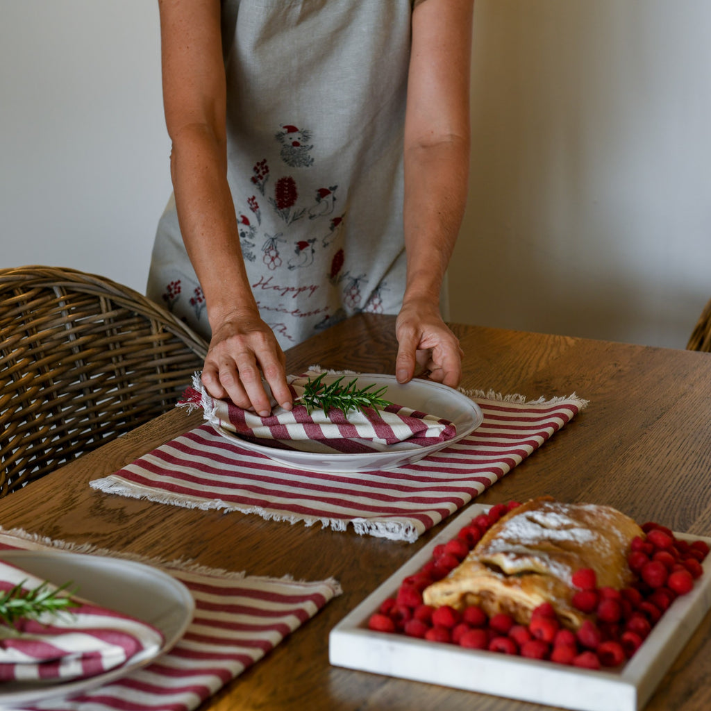 Apron – Australian Native Christmas Tree