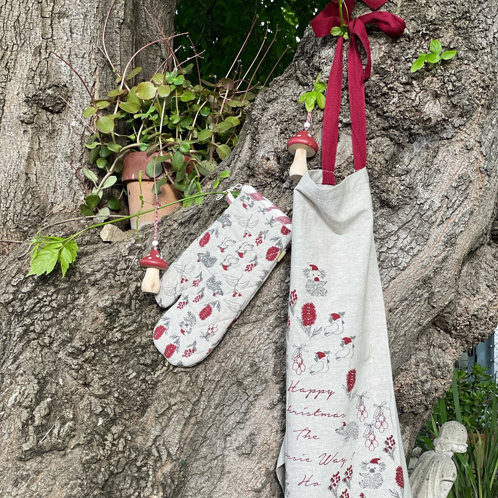 Twig and Feather Australian native Christmas oven mit and apron