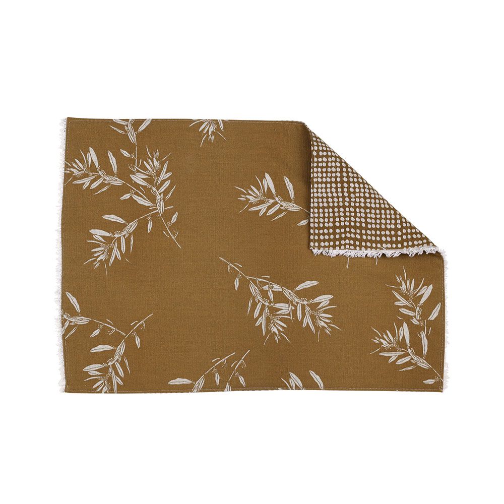 Twig-and-feather-placemat-4pk-olive-leaf-cotswolds-mustard
